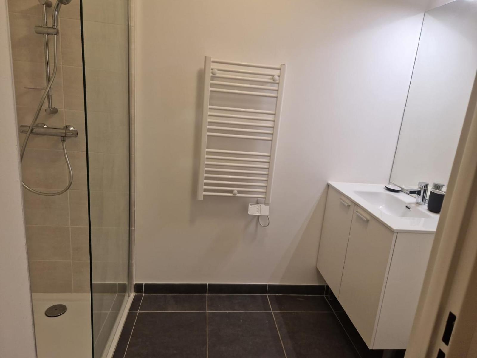 Appartement Bormes Exteriör bild