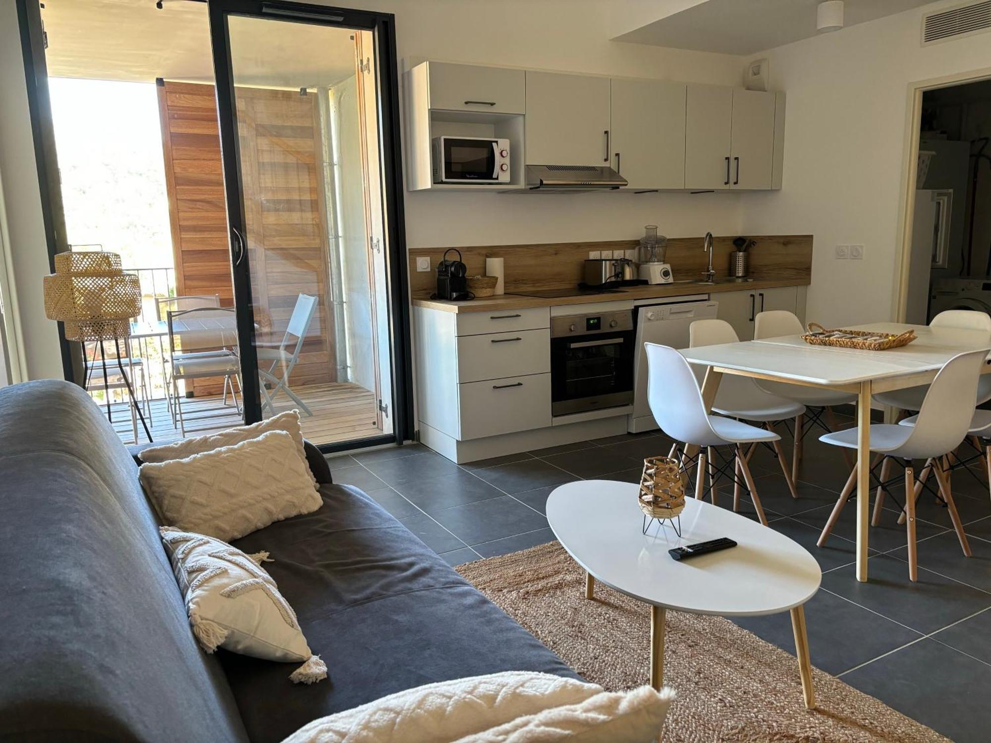 Appartement Bormes Exteriör bild
