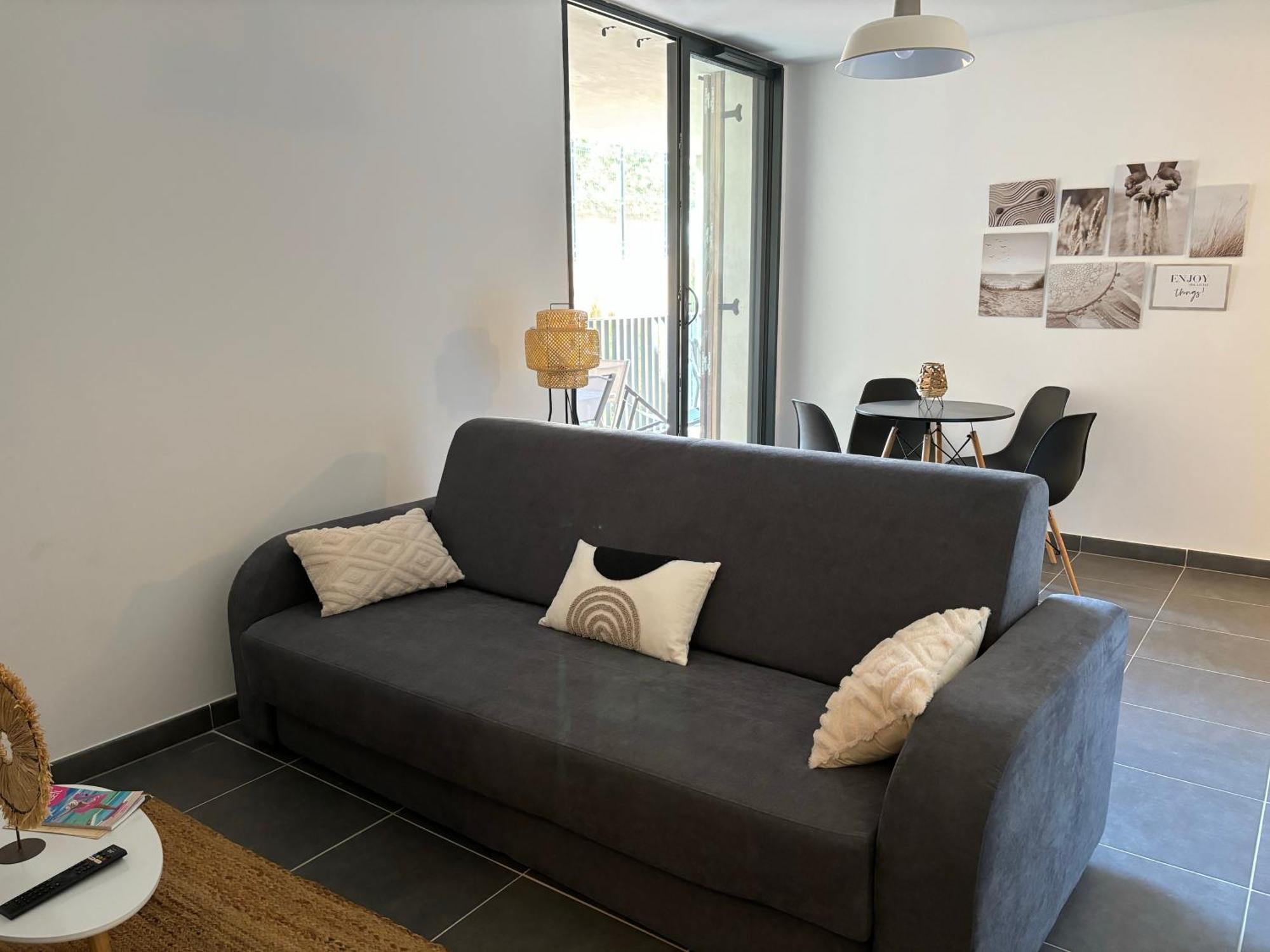 Appartement Bormes Exteriör bild